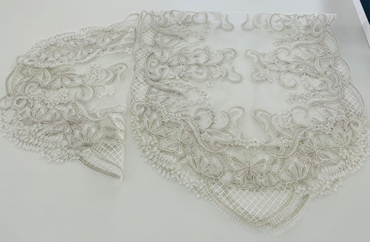 Fiori di Lena Tris Bianco ovale con Farfalle