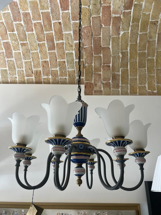 Le Porcellane lampadario blu e oro 8 luci